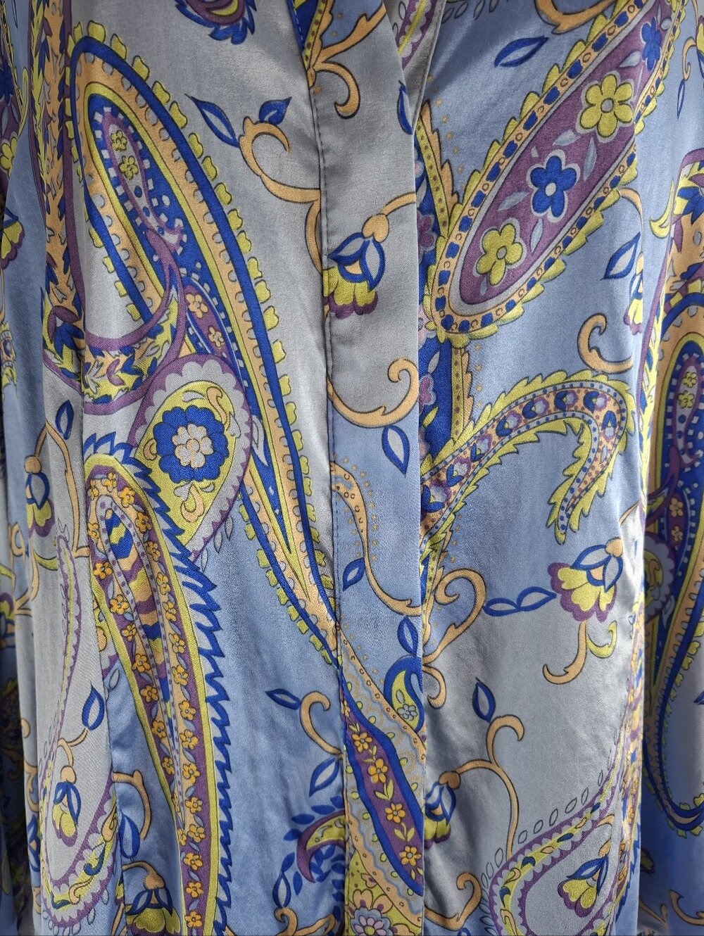 Vintage Talbots Silk spandex Blue Paisley Button Down Blouse Size 14 - Picture 6 of 8
